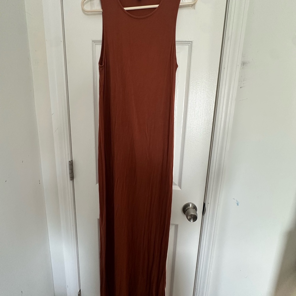 Forever 21 Sleeveless Rust Maxi Dress